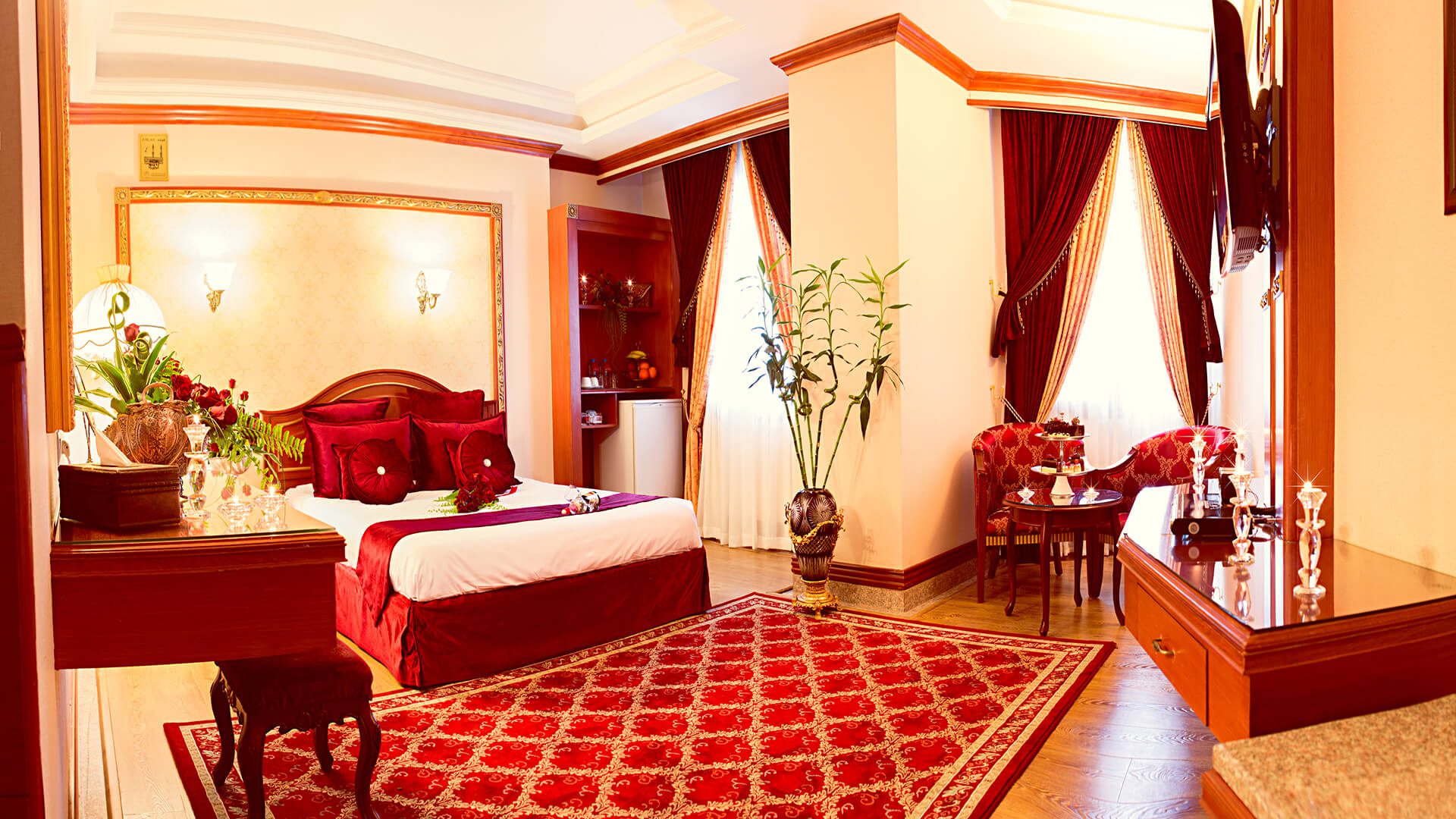 رزرو اتاق دبل آتریوم هتل قصر طلایی